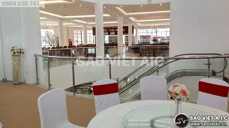 thi-c&ocirc;ng-nh&agrave;-h&agrave;ng-tiệc-cưới