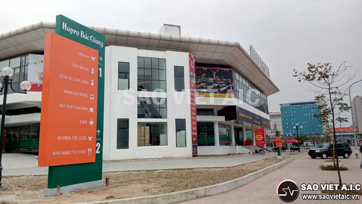 thi-c&ocirc;ng-nh&agrave;-h&agrave;ng-tiệc-cưới