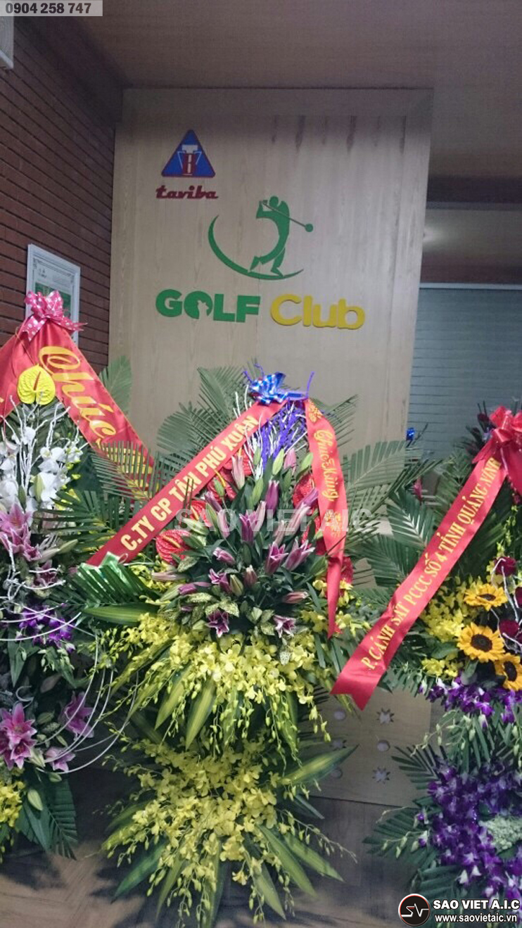 thi-c&ocirc;ng-nội-thất-showroom