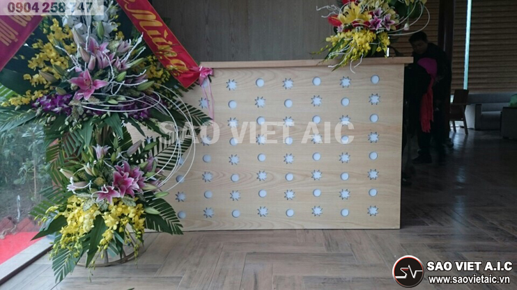 thi-c&ocirc;ng-nội-thất-showroom